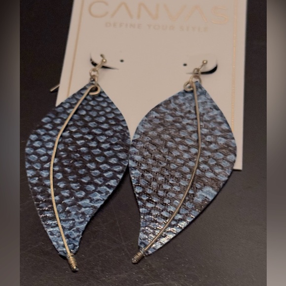 Bella Canvas Snakeskin Blue Earrings [NEW] - Picture 2 of 3